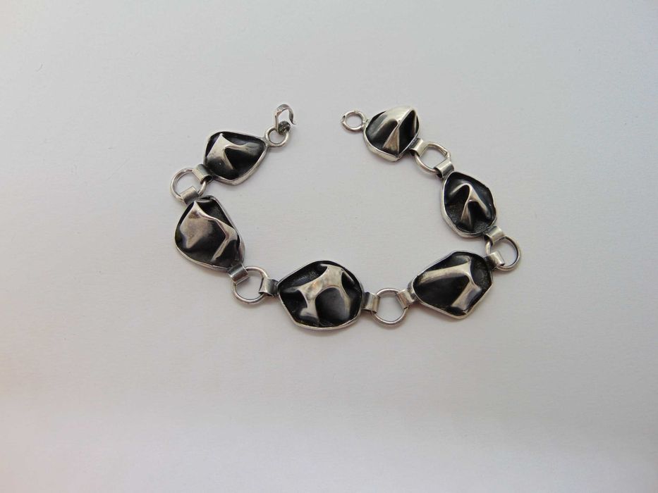 Bratara modernista din argint semnat PR