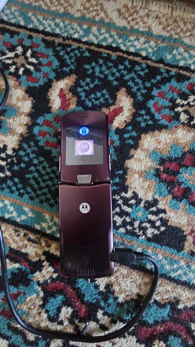 Моторолла V3i Motorola