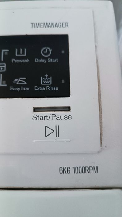 пералня с горно зареждане ELECTROLUX -6кг.