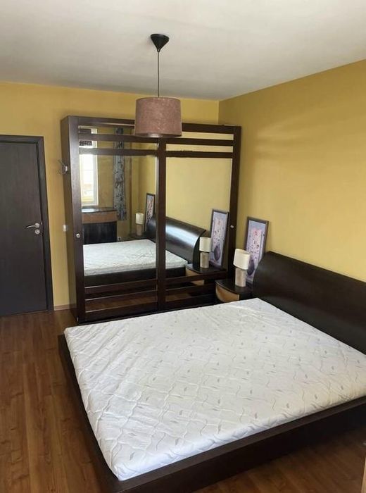 Дава се под наем Тристаен апартамент в София, Лозенец - 95 кв.м за 749 € - Снимка #3