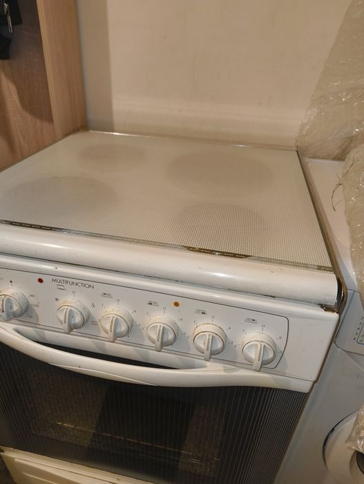 Продавам печка работи може да се тества