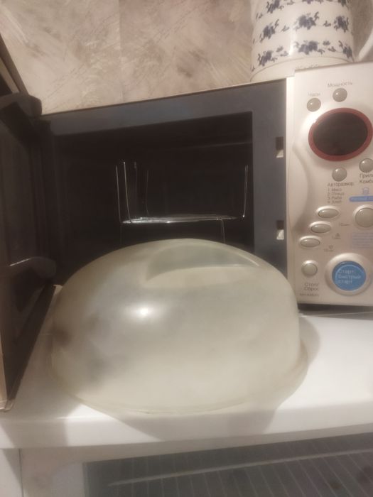 Продам микроволновую печь.