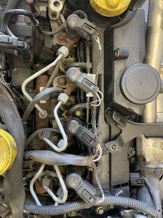 Injectoare 1.5dci Renault,Nissan Cod-8200294788/8200842205