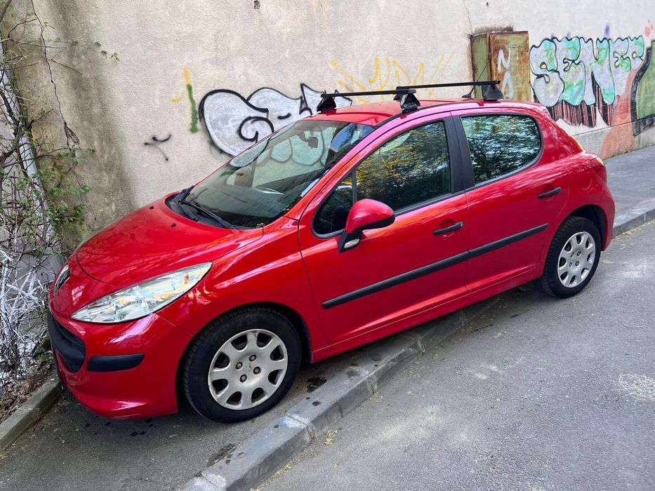 Peugeot 207, benzina