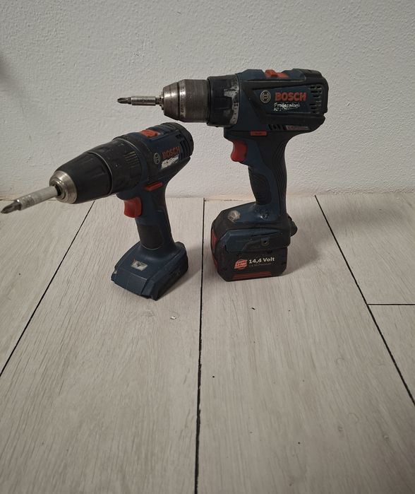 3 mașini de găurit / înșurubat Bosch Professional