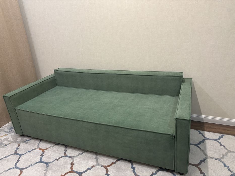 Продам диван, длина 2м