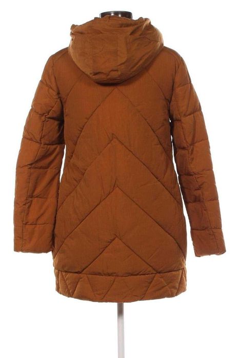 Дамско зимно яке цвят карамел НОВО!