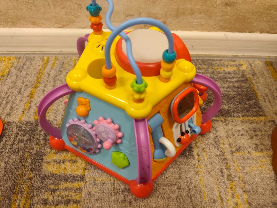 Детски интерактивни играчки