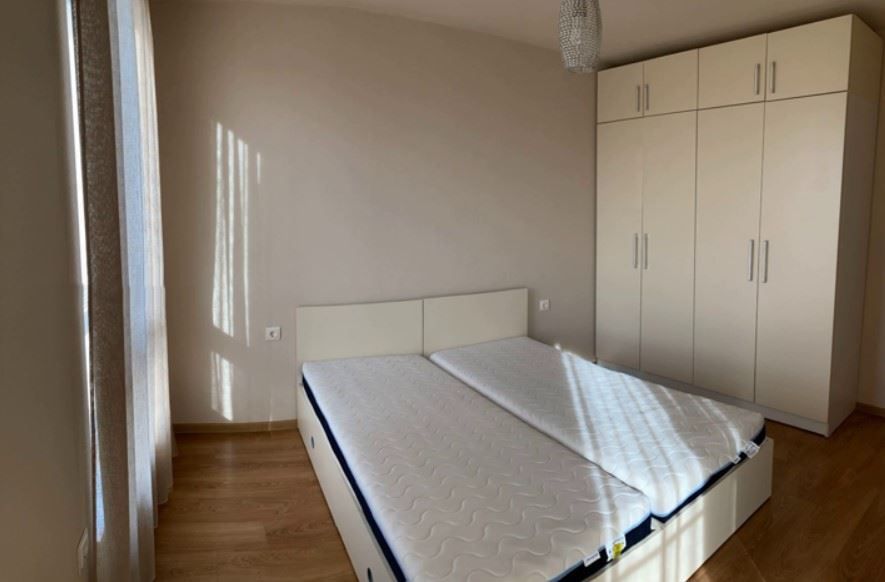 Дава се под наем Тристаен апартамент в София, Обеля 2 - 110 кв.м за 647.19 € - Снимка #4