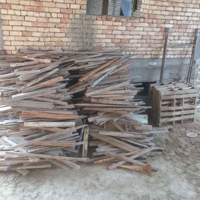 Чёрный потолок чуп