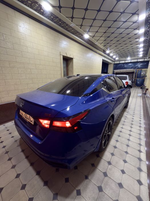 Nissan Altima SR 2025