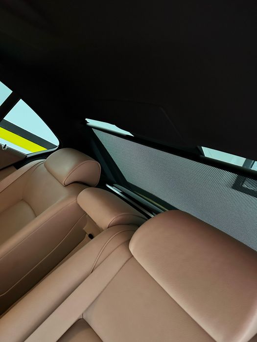 750 pachet M un model deosebit pentru pretentiosi!