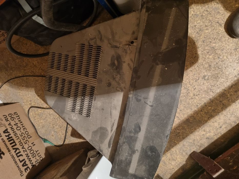 Телевизор старый