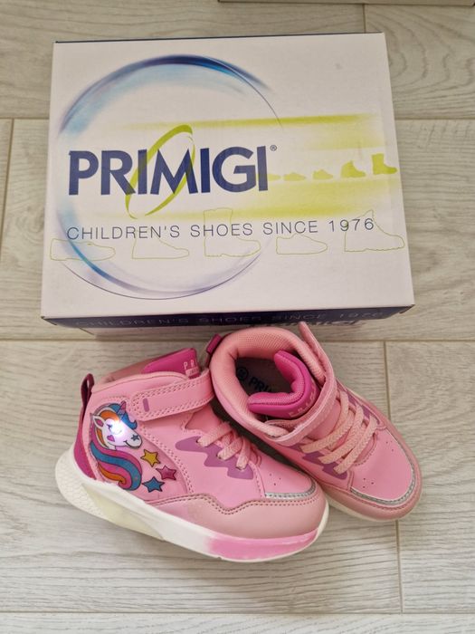 Детски светещи маратонки