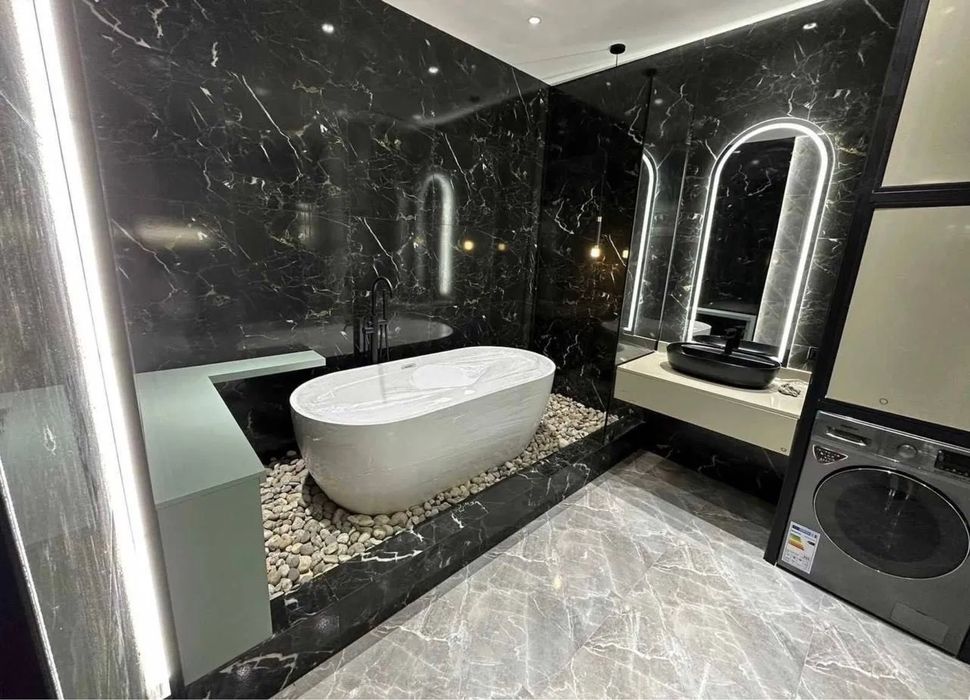 Жк Казахстан-Сдается новая квартира в престижном районе!