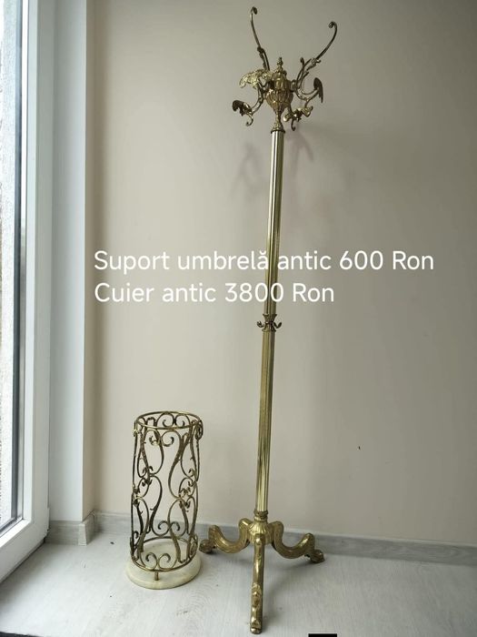 Vând scaune, mese  și birou recepție