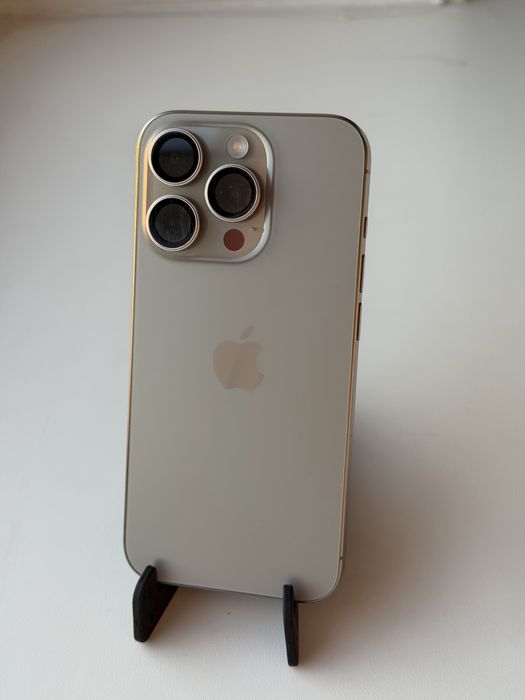 отличный Iphone 15 Pro 512 gb
