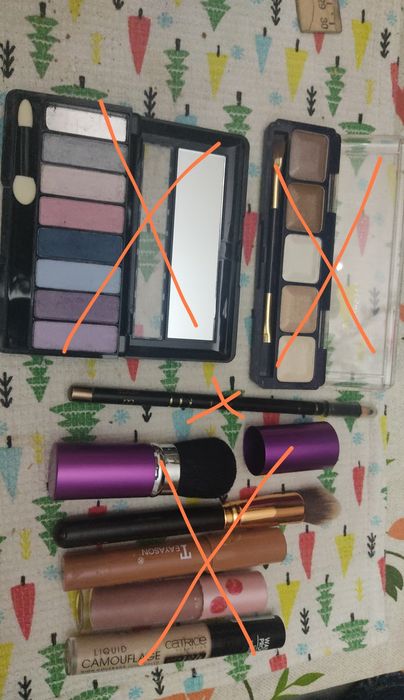 Косметика продаю разная 500