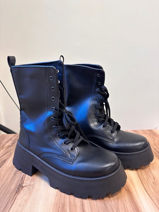 ASOS – Черни боти с дебела подметка – Размер 39 – Чисто нови