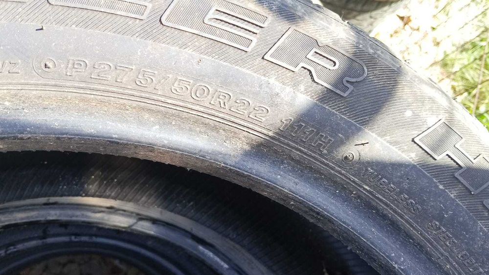 Продам шины 275/50R22