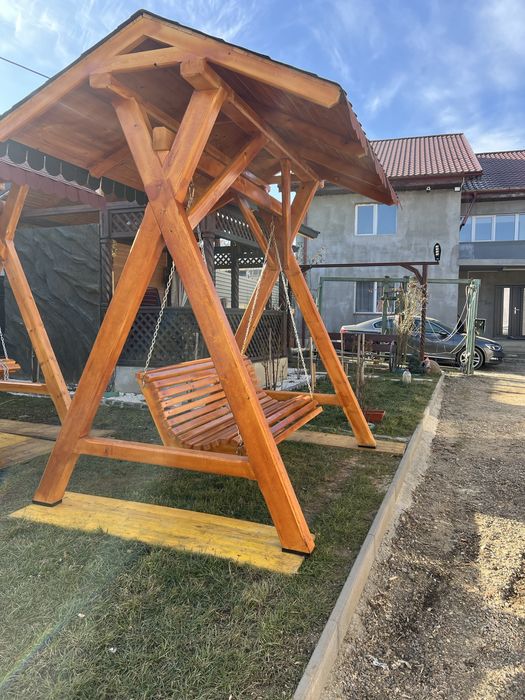 Foisoare si leagane din lemn masiv