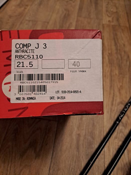 Ски комплект,обувки и щеки за дете