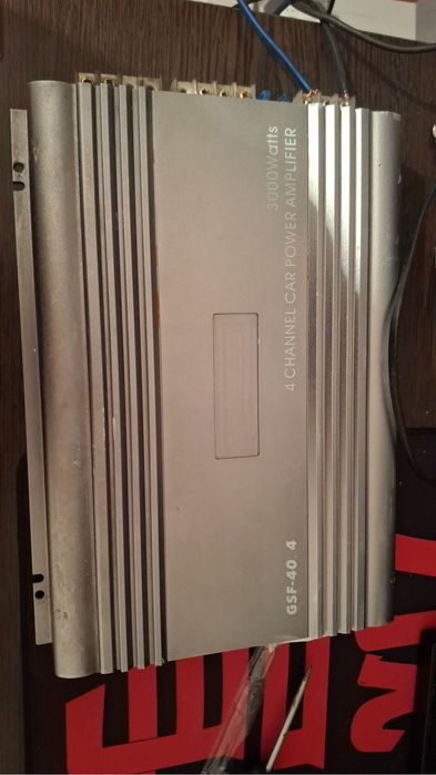 Продам усилок 4-ох канальный