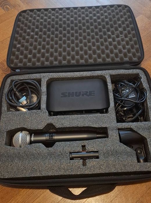 Microfon wireless SHURE GLXD4- stare foarte bună