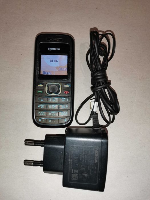 Телефон Nokia 1209
