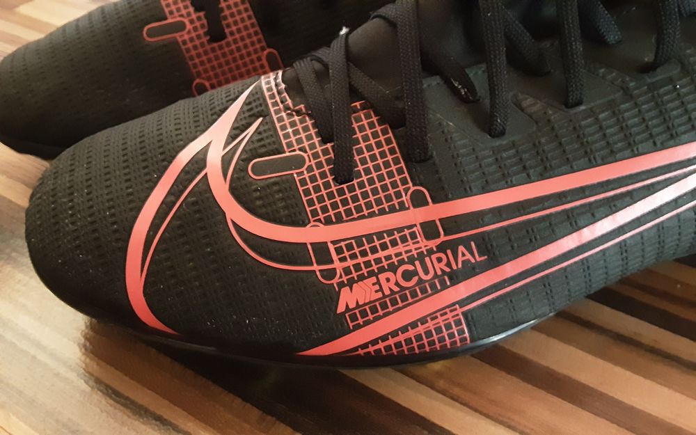 (43) Nike MERCURIAL vapor 14 club  FG