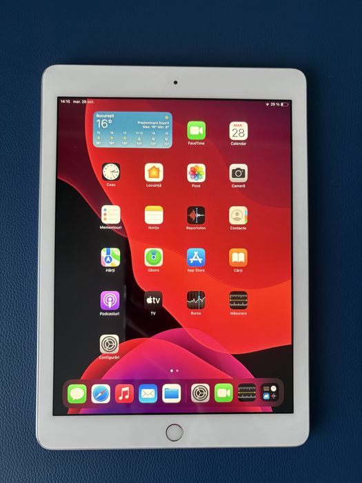 IPad 6th gen White 32GB