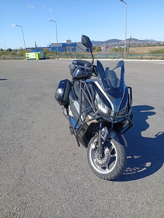 Продам Макси скутер Yamaha NMAX