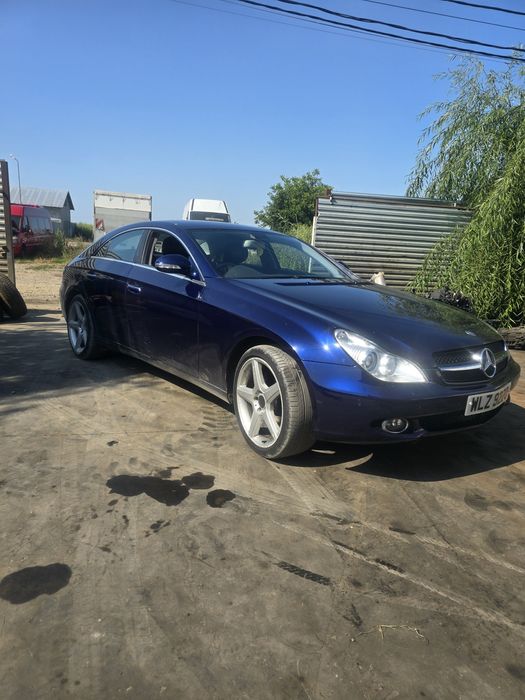 Față completă Mercedes CLS cutie Mercedes CLS motor Sprinter