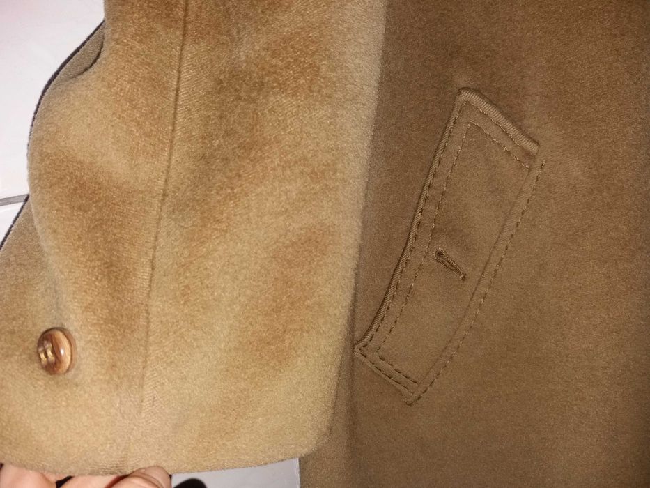 Haină lungă, cu guler de blană (nurcă)