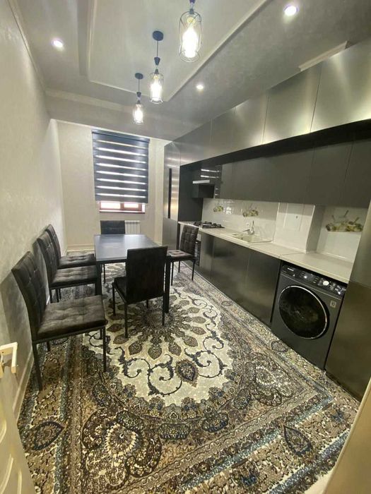 Срочно сдается евролюкс квартира в Яккасарайским районам