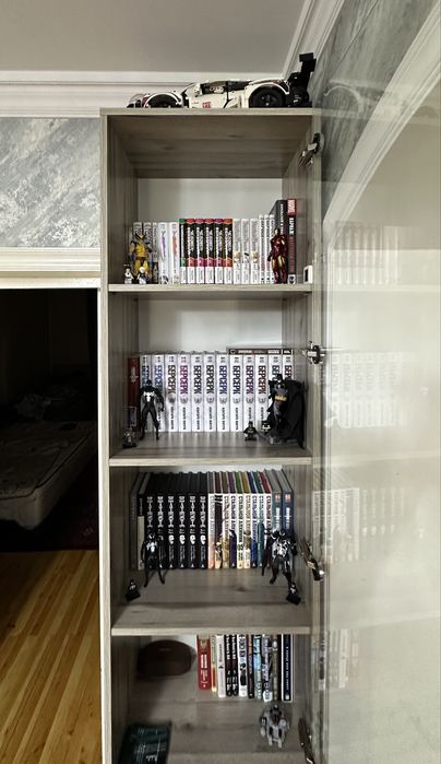 Продается ВСЕ манги и фигурки