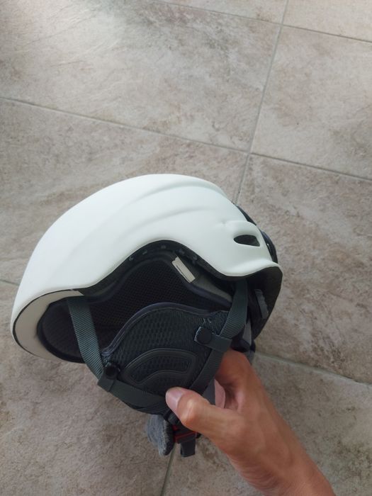 Casca de schi / snowboard , alba