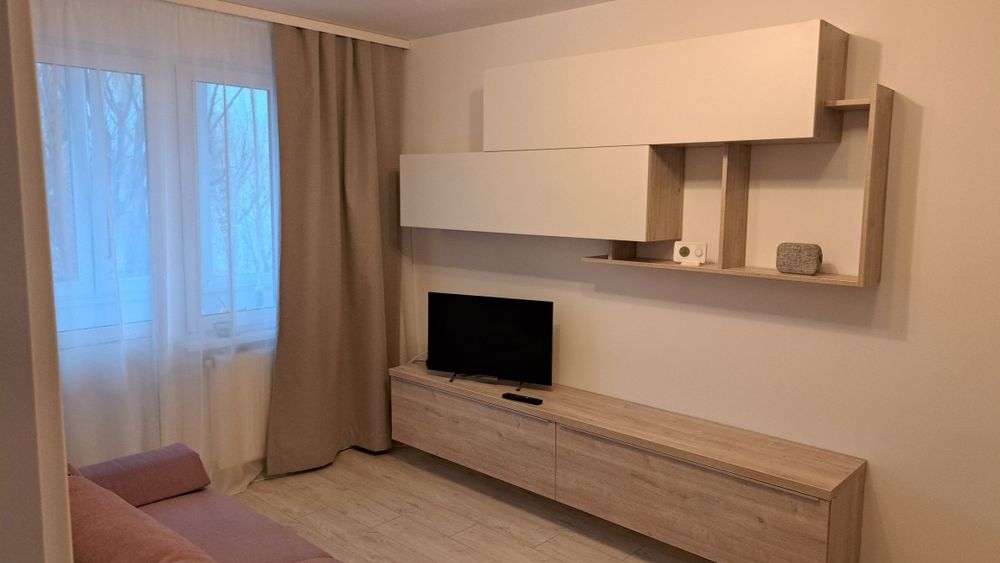 Inchiriez garsoniera