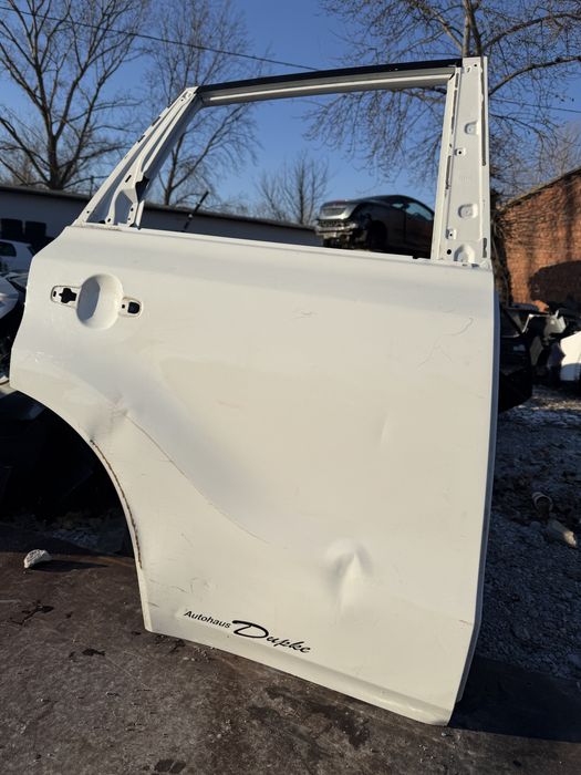 Врата Suzuki Vitara 3