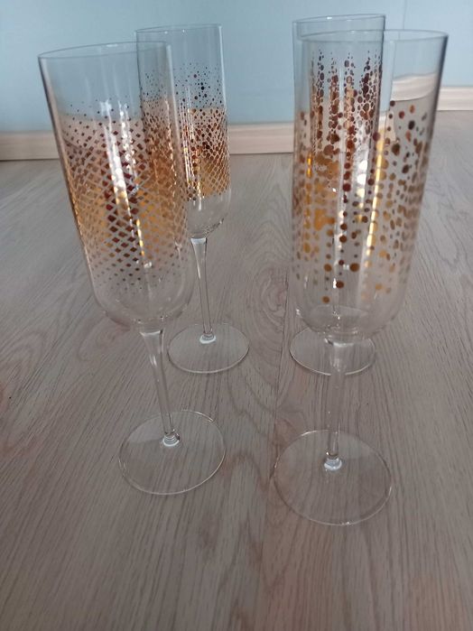 Чаши за шампанско/Чаши Кока Кола/Чаша за кафе/Термочаша