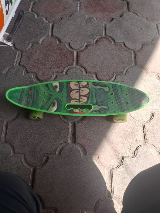 Продам пиноборд скейборт  бу