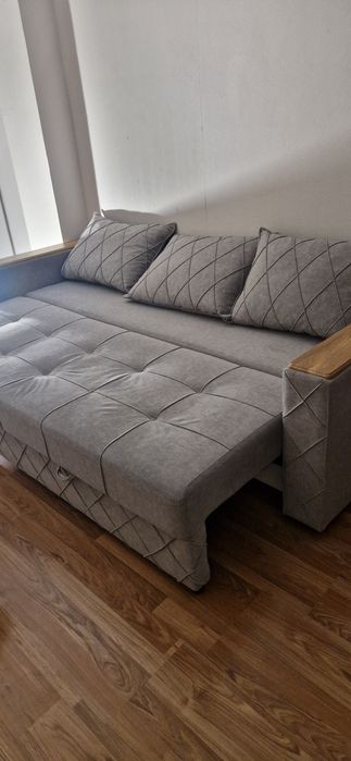 Продам раскладной диван