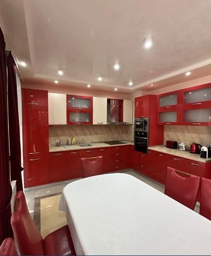 Дава се под наем Двустаен апартамент в София, Студентски град - 100 кв.м за 792 € - Снимка #2