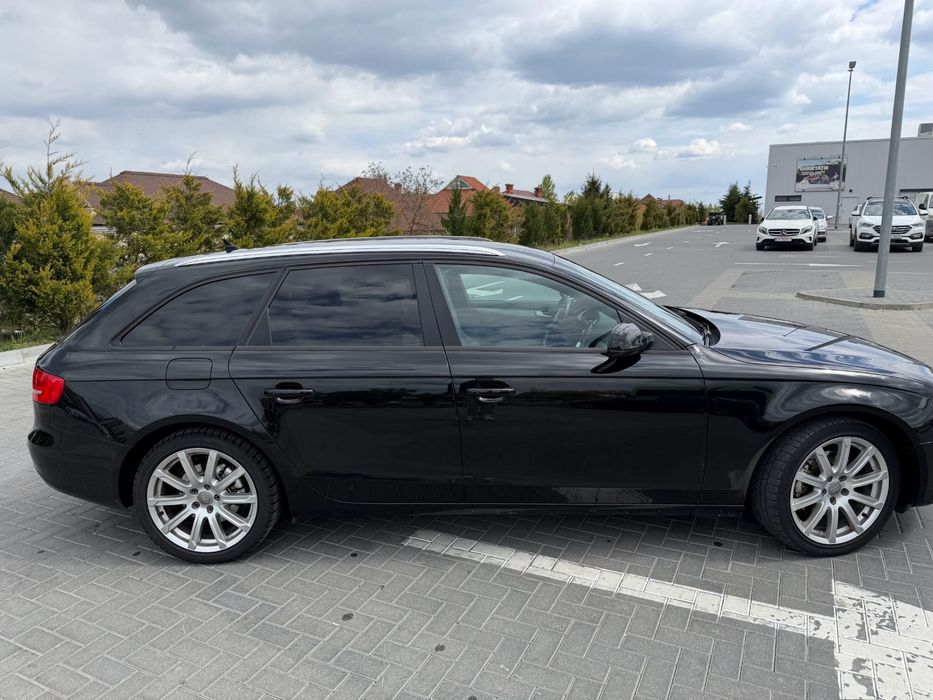 AUDI A4 Avant 2011 — imagine 3