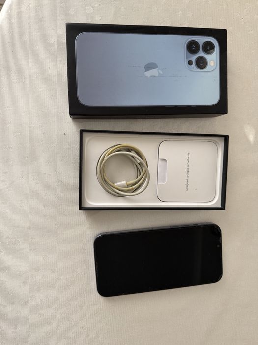 Продам телефон ipone 13 pro max 256Г ,батарея 78%