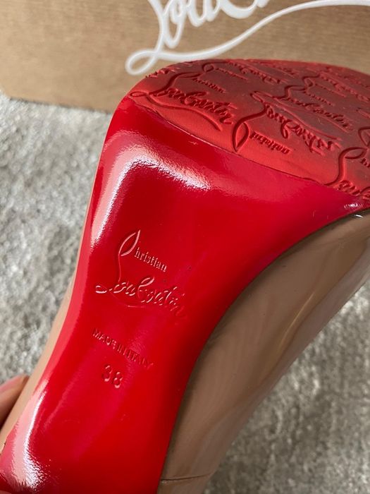 Pantofi Christian Louboutin originali