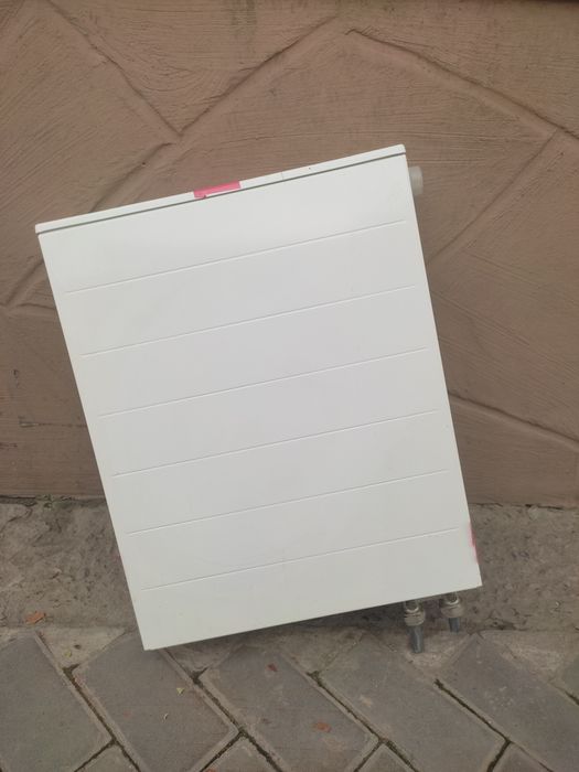 Радиаторы.  Панельные.  Керми( Германия. )