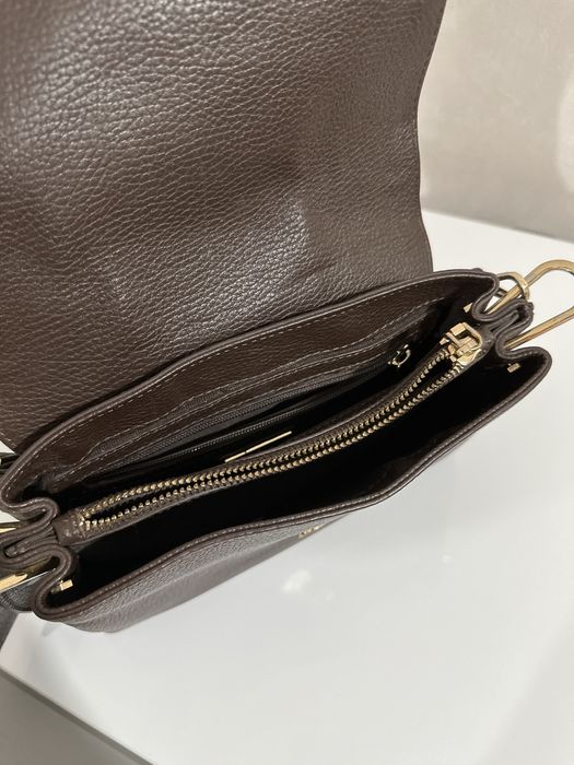 Сумка багет натуральная кожа