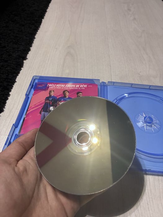 FIFA 19 за PlayStation 4 – отлично състояние