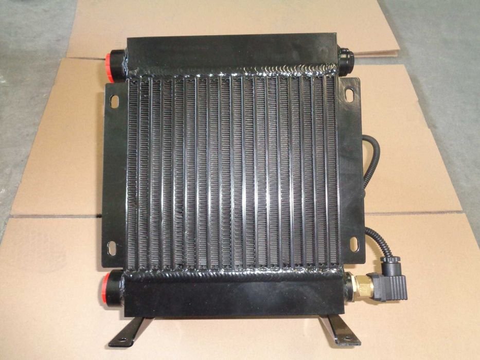 Racitor ulei 12v 120W 25 -100 litri/minut